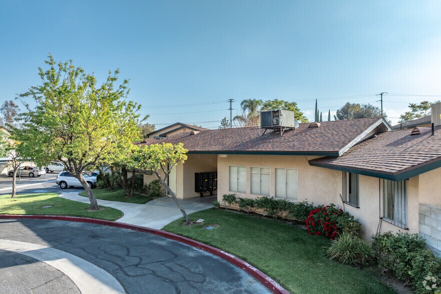 More Photos Of 2294 Kendall Dr, San Bernardino Apartments For Sale