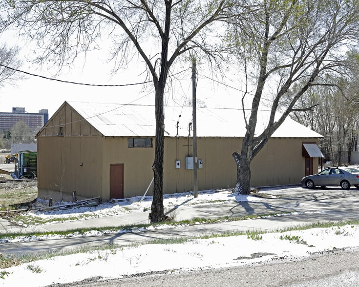 More Photos Of 2411 Sinton Rd, Colorado Springs Warehouse For Lease