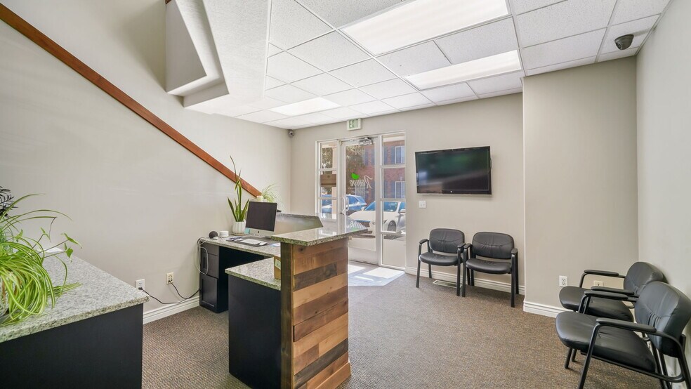 More Photos Of 891 W Baxter Dr, South Jordan Office For Sale