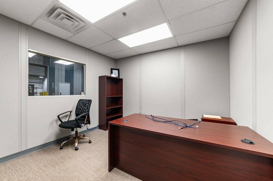 More Photos Of 2107 Black Creek Rd SE, Wilson Warehouse For Lease