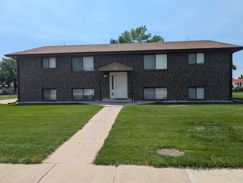 Primary Photo Of 425 N St, Gering Apartments For Sale