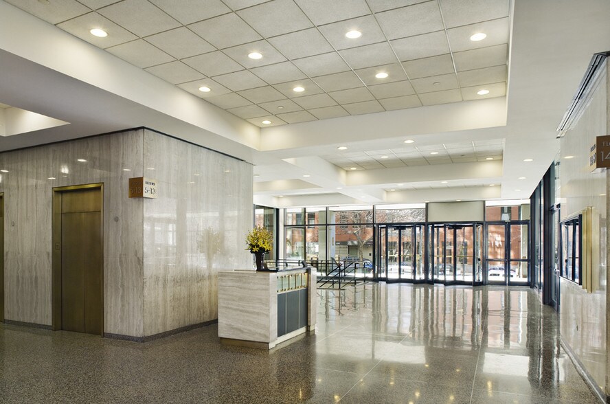 More Photos Of 555 W 57th St, New York Office For Lease