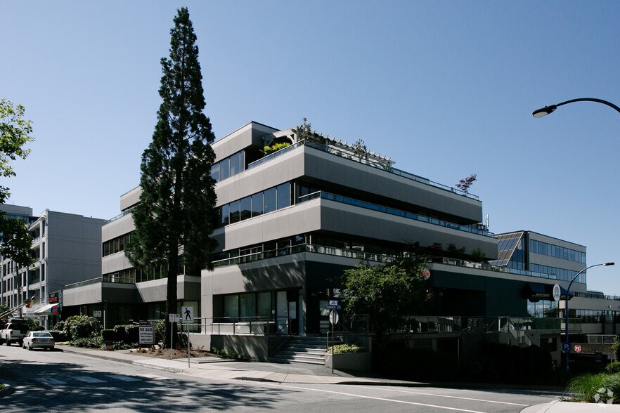 More Photos Of 410, 460 And 470 - 233 West 1st St, North Vancouver Office For Sale