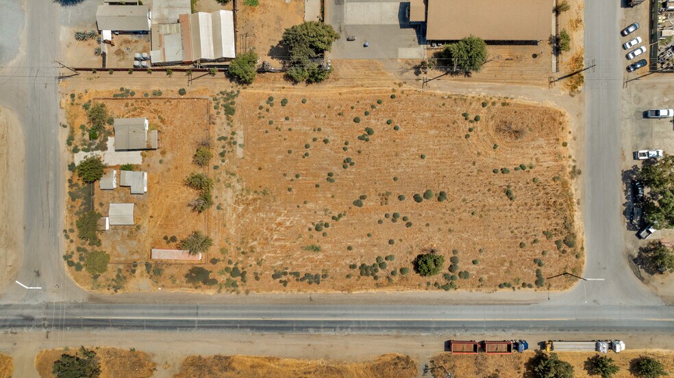 More Photos Of 210-284 N Burnett Rd, Tipton Land For Sale