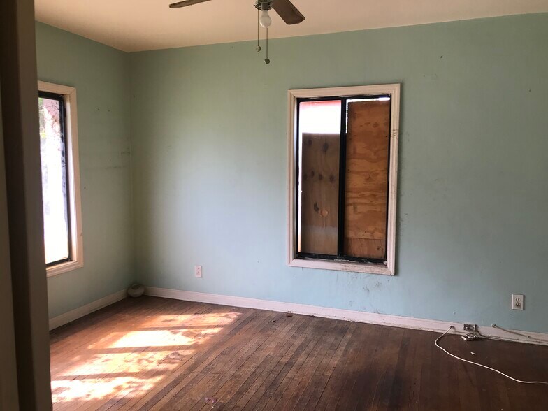 More Photos Of 12040-12042 W Dixie Hwy, Miami Land For Sale