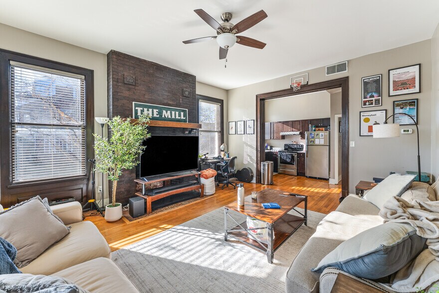 More Photos Of 1733 W Clinch Ave, Knoxville Apartments For Sale