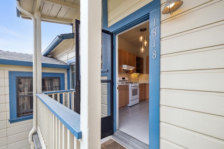 More Photos Of 1820 3rd St, Alameda Apartments For Sale