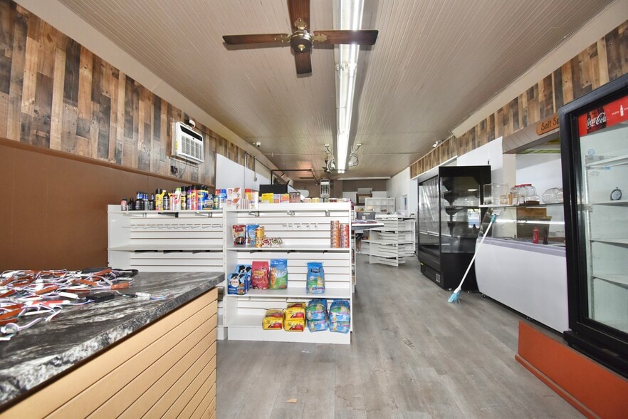 More Photos Of 193 Fairview Ave, Chicopee Restaurant For Sale