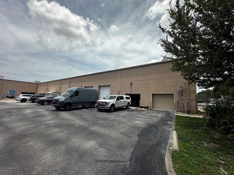 More Photos Of 14175 Icot Blvd, Clearwater Light Manufacturing For Lease