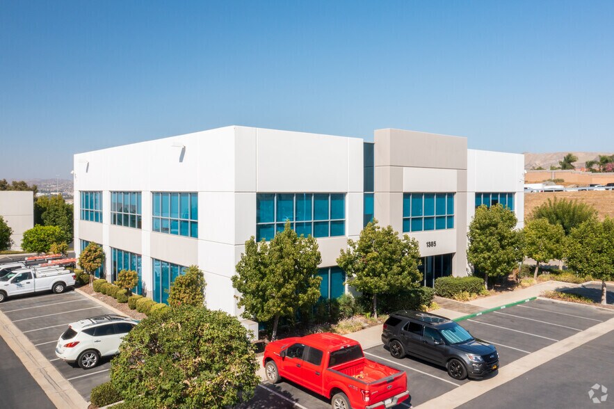 Primary Photo Of 1385 Old Temescal Rd, Corona Office For Lease