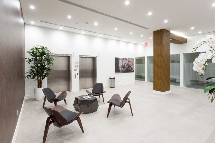 More Photos Of 800 SE 4th Ave, Hallandale Beach Office For Lease