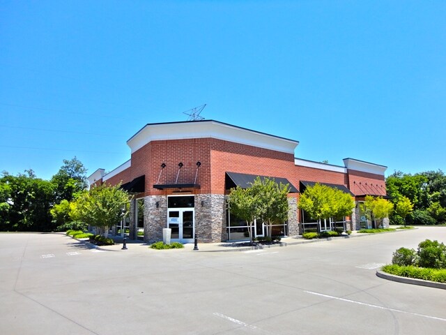 More Photos Of 880 Greenlea Blvd, Gallatin Freestanding For Lease