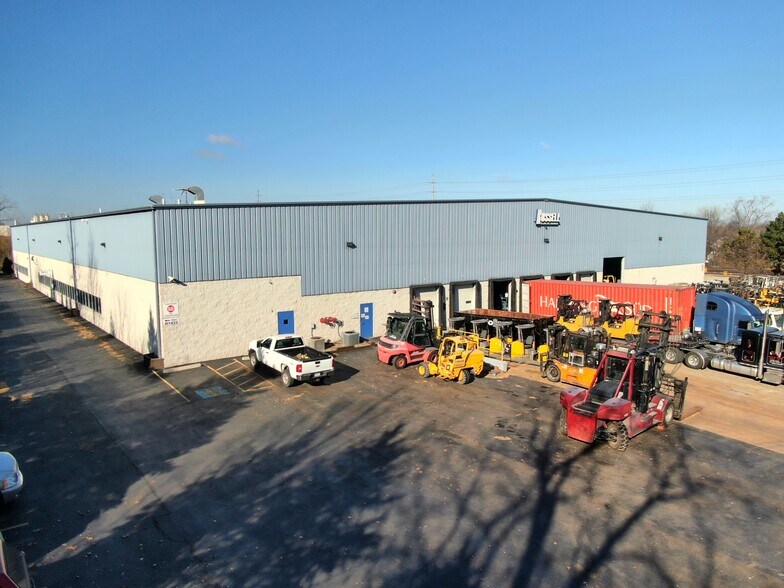 Primary Photo Of 8500 Hadden Rd, Twinsburg Warehouse For Lease