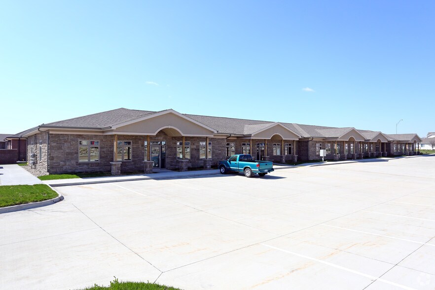 More Photos Of 2675 N Ankeny Blvd, Ankeny Medical For Sale