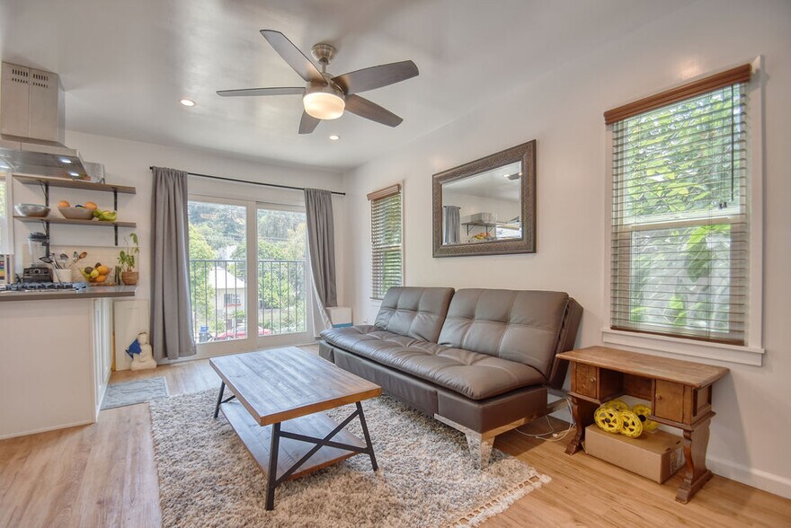 More Photos Of 1717-1721 Morton Ave, Los Angeles Apartments For Sale