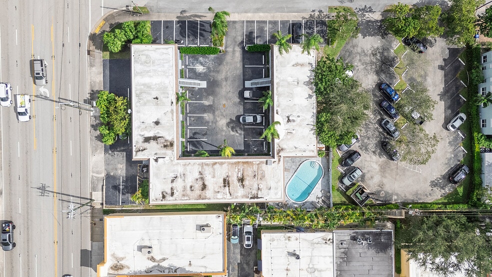 More Photos Of 50 SE 12th St, Fort Lauderdale Apartments For Sale