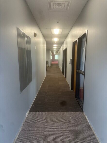 More Photos Of 4725 Twin Rivers Rd, North Platte Office For Lease