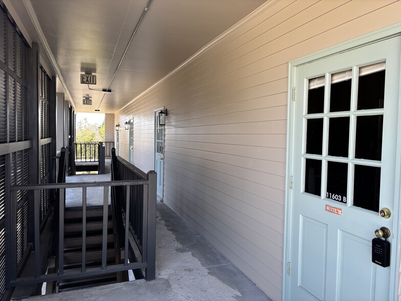 More Photos Of , Baton Rouge Office For Sale