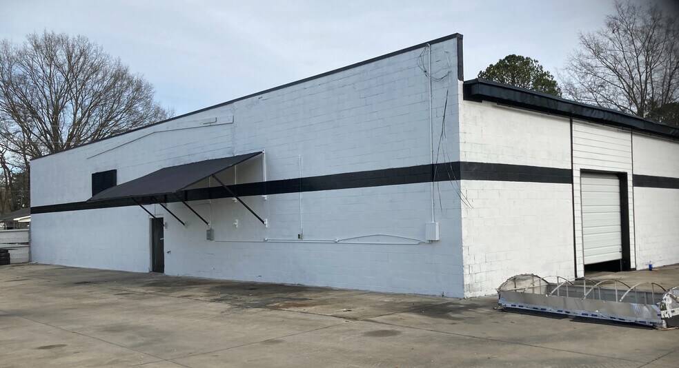 Primary Photo Of 105 N Sharpe St, Selma Warehouse For Lease