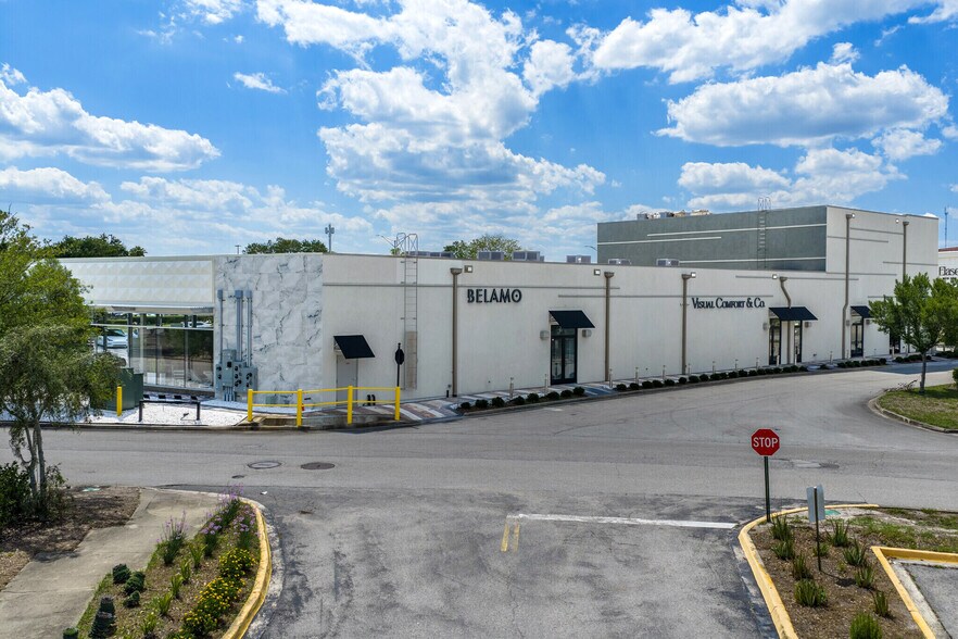 More Photos Of 4907 Big Island Dr, Jacksonville General Retail For Lease
