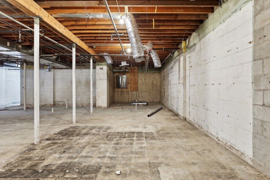 More Photos Of 1671 Summit Ave, Saint Paul Religious Facility For Sale