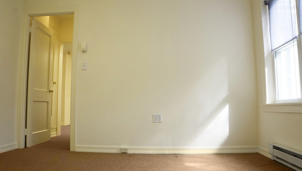 More Photos Of 191 Main St, Old Saybrook Loft Creative Space For Lease