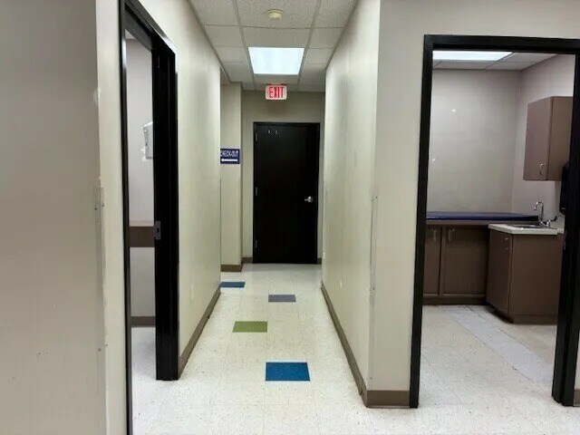 More Photos Of 12516 N May Ave, Oklahoma City General Retail For Lease