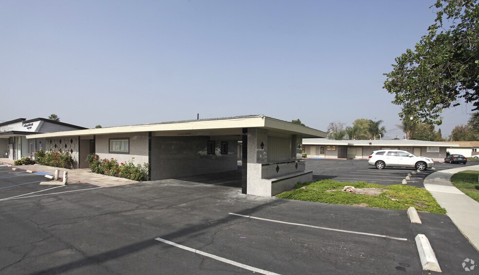 Primary Photo Of 2501-2511 W La Habra Blvd, La Habra Office For Lease