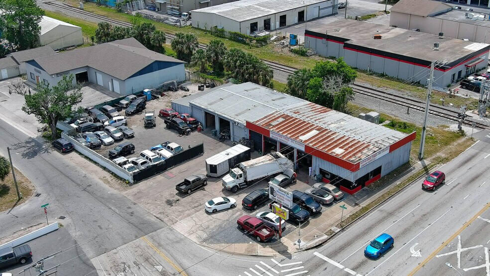 More Photos Of 401 Mason Ave, Daytona Beach Auto Repair For Sale