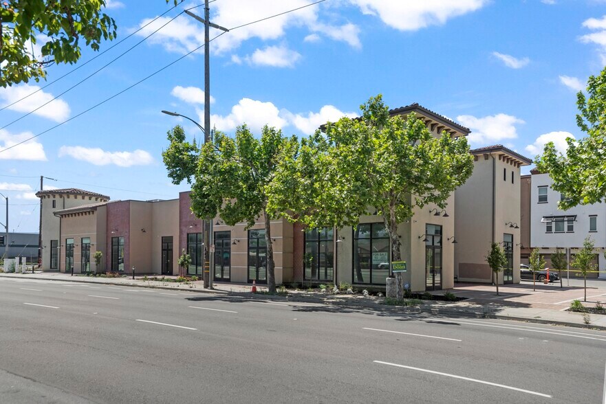 More Photos Of 2752 Goble Ln, San Jose Storefront Retail Office For Sale