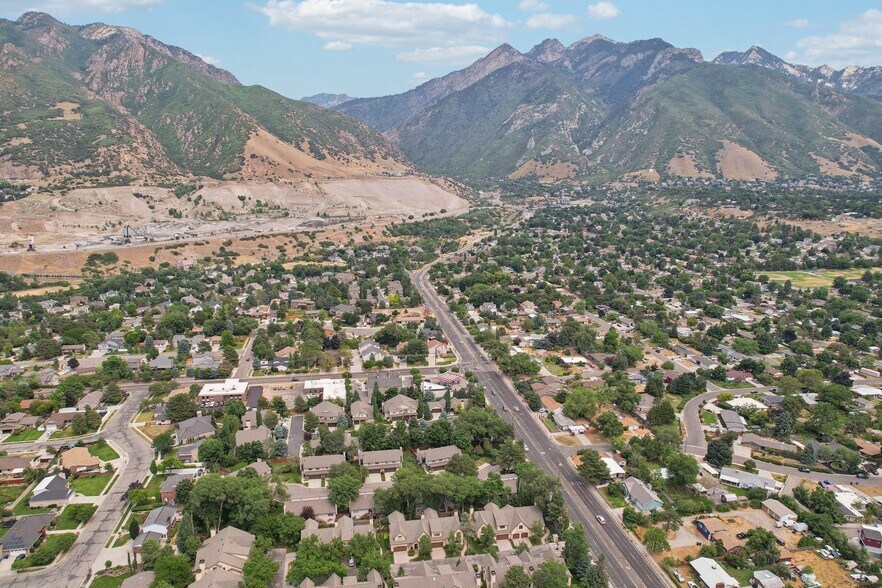 More Photos Of 2995 E Fort Union Blvd, Salt Lake City Convenience Store For Sale