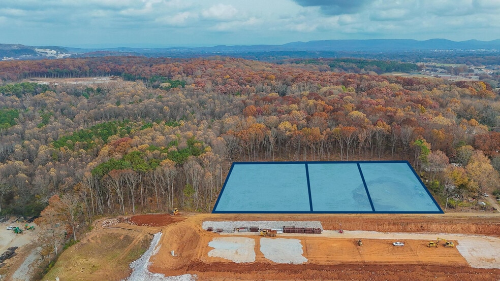 More Photos Of 225 Travis NW rd, Huntsville Land For Lease