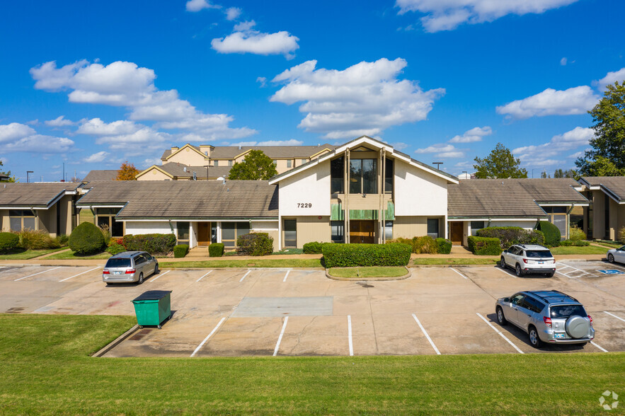 Primary Photo Of 7229 S 85th Ave, Tulsa Office For Lease