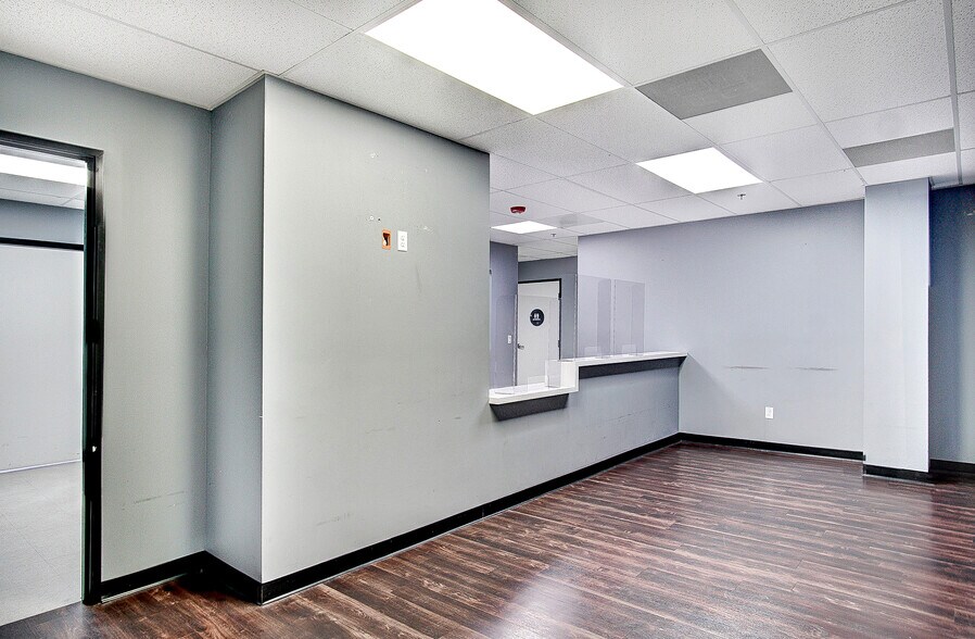 More Photos Of 710 S Central Ave, Glendale Medical For Lease