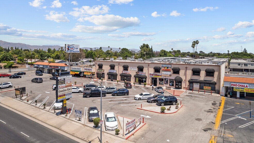 More Photos Of 8372 Topanga Canyon Blvd, Los Angeles Unknown For Lease