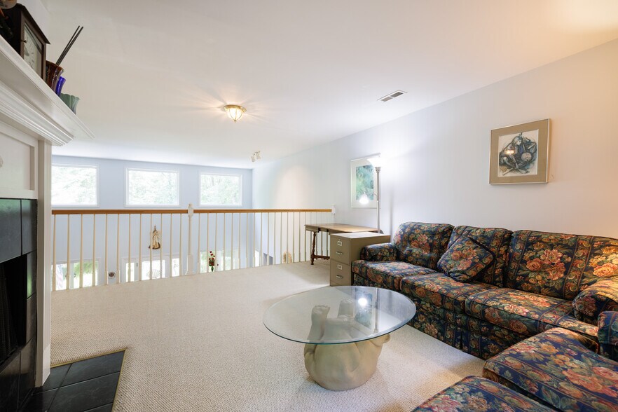 More Photos Of 129 Hiawatha Trl, Pickens Hotel For Sale
