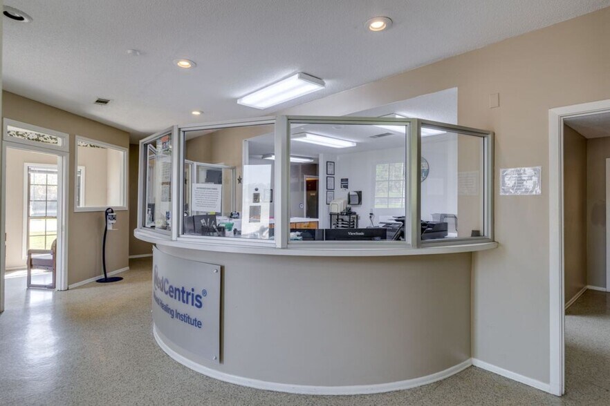 More Photos Of 161 Christian Dr, Rayville Medical For Sale