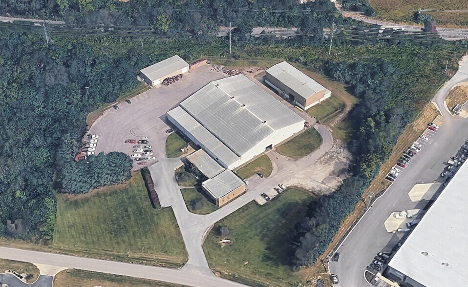 Primary Photo Of 223 Peterson Dr, Elizabethtown Warehouse For Sale