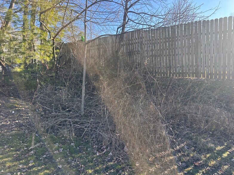 More Photos Of 346 Rural Acres Dr, Beckley Showroom For Sale