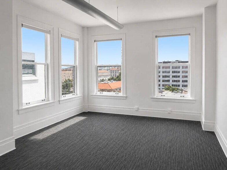 More Photos Of 16-18 N Marengo Ave, Pasadena Office For Lease