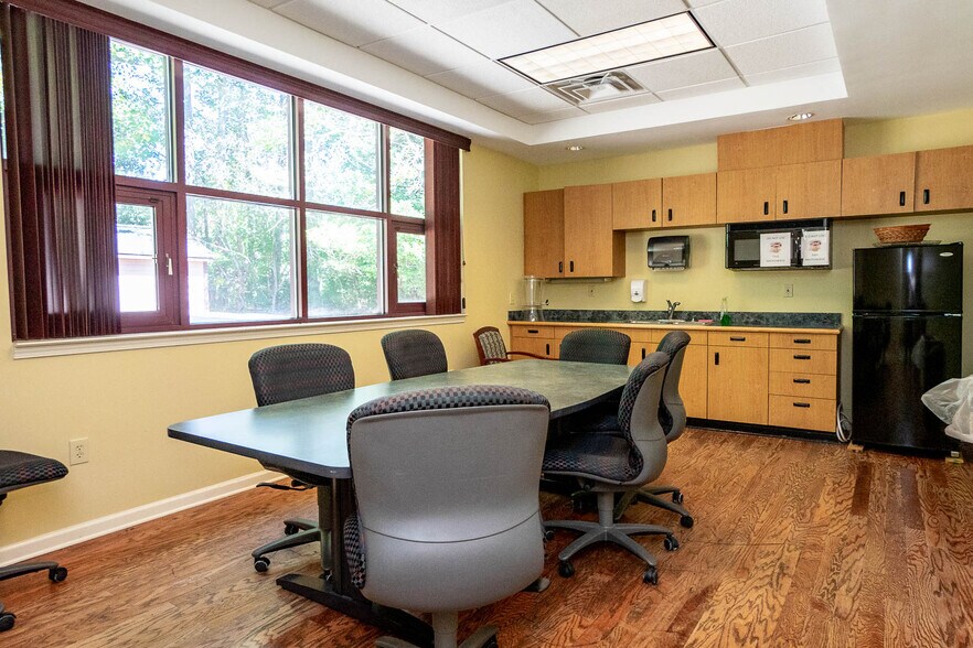 More Photos Of 211 Millard Farmer Ind Blvd, Newnan Medical For Sale