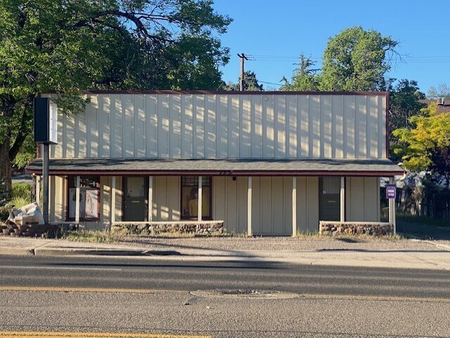 More Photos Of 723 E Gurley St, Prescott Storefront Retail Office For Sale