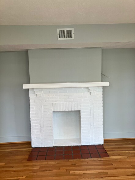 More Photos Of 2830 W Liberty Ave, Pittsburgh Storefront Retail Residential For Sale