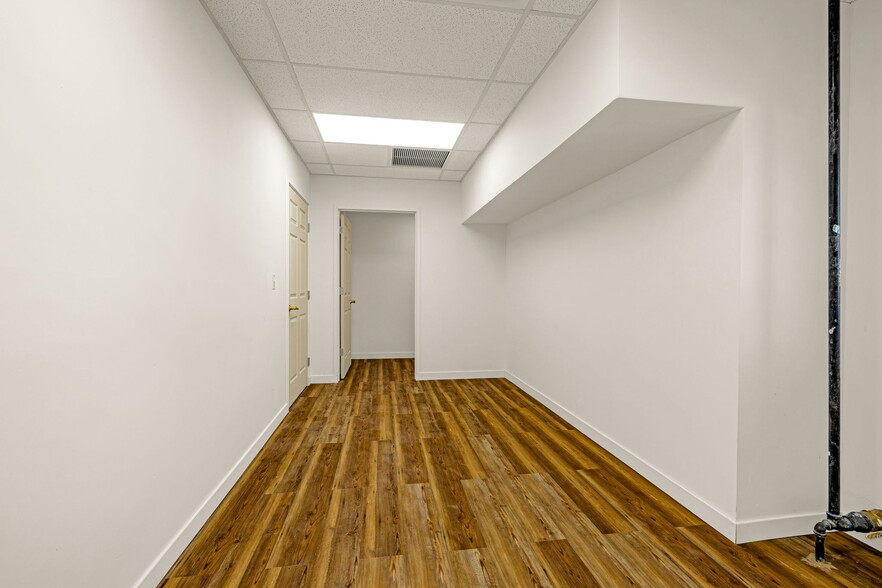 More Photos Of 282 Malibu St, Castle Rock Light Manufacturing For Lease