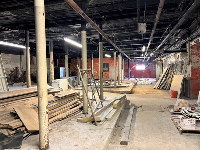 More Photos Of 73 Pickering Rd, Rochester Coworking Space