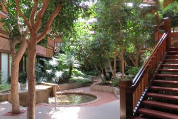 More Photos Of 333 Gellert Blvd, Daly City Office For Lease