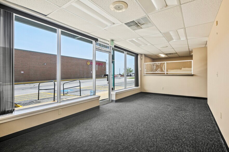 More Photos Of 505-601 Jermor Ln, Westminster Unknown For Lease