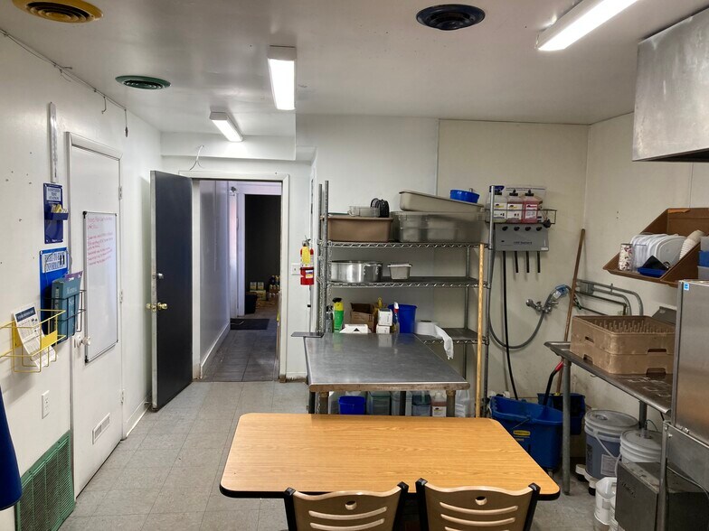 More Photos Of 1012 Main St, Beaver Bay Bar For Sale