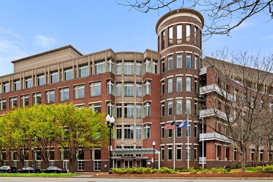 More Photos Of 2000 Duke St, Alexandria Office For Sale