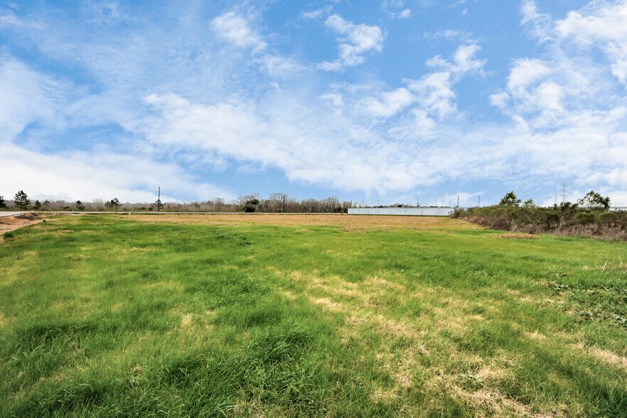 More Photos Of 16377 Highway 6, Manvel Land For Sale